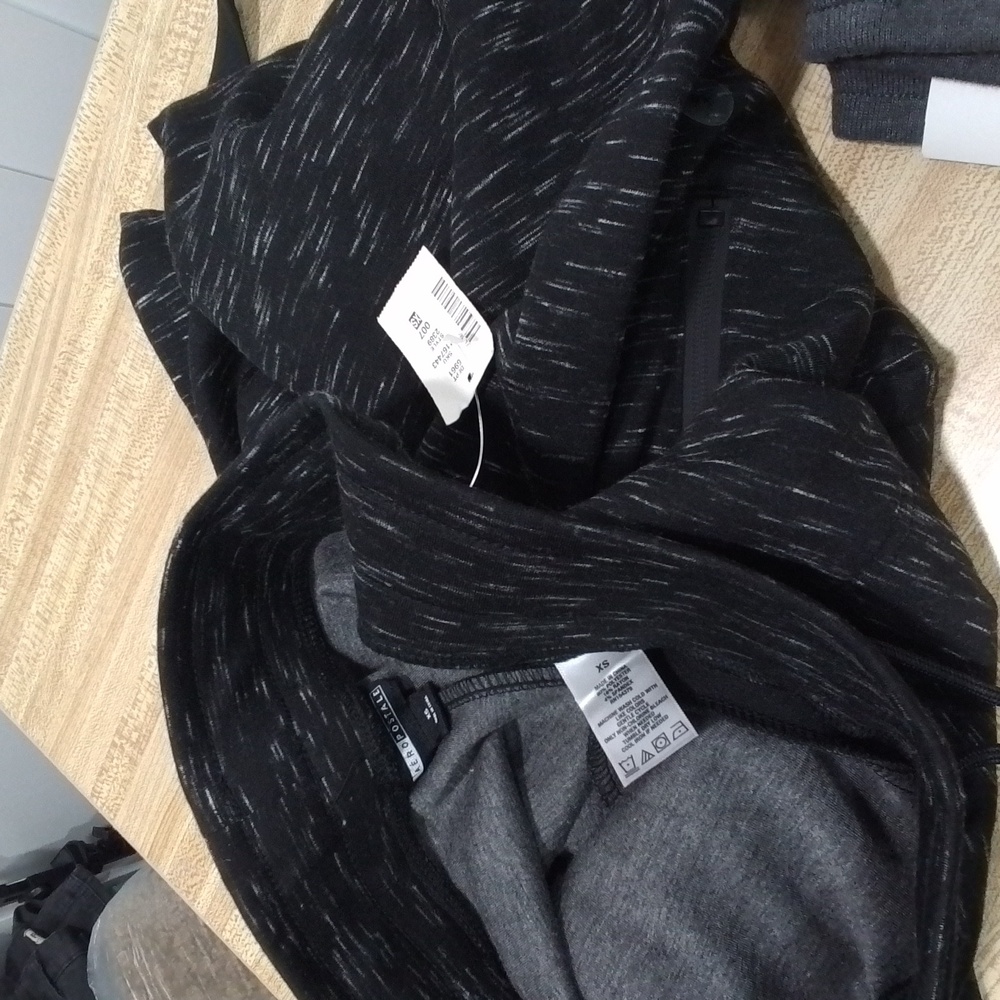 Aeropostale Young Men Heather Black Gray Joggers XSmall W / Pockets NWT - Picture 6 of 10